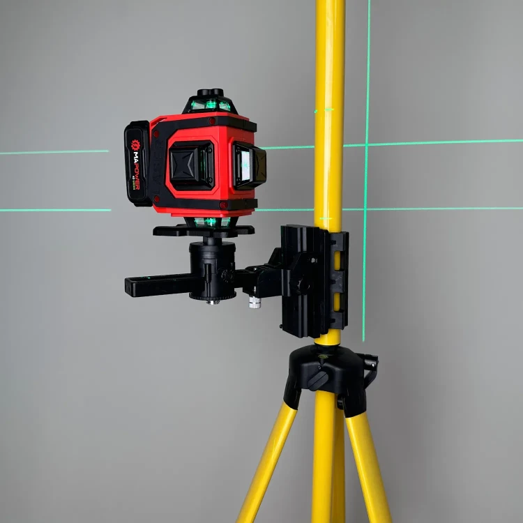 Zestaw laser budowlany MPLL03 + tyczka 420 cm DKTYC02BN + statyw 120 cm DKTYC03-STY to kompletny zestaw dla samodzielnych profesjonalistów wykończeniówki i budowlanki