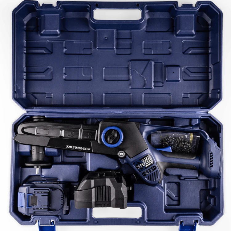 pilarka akumulatorowa 8 cali TTCS08 TECHTOOL w poręcznej walizce z akcesoriami