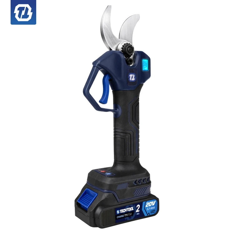 sekator akumulatorowy do gałęzi w ogrodzie