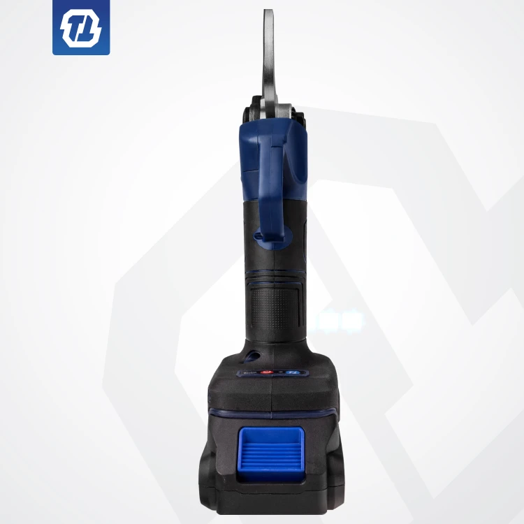 sekator teleskopowy akumulatorowy prace w sadzie