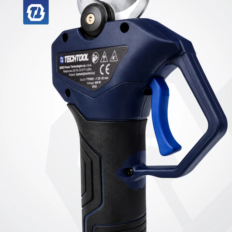 sekator akumulatorowy do wysokich krzewów i drzew