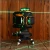 laser 3D DKLL12PQ1 DEKO z zielonymi liniami widocznymi na podłodze
