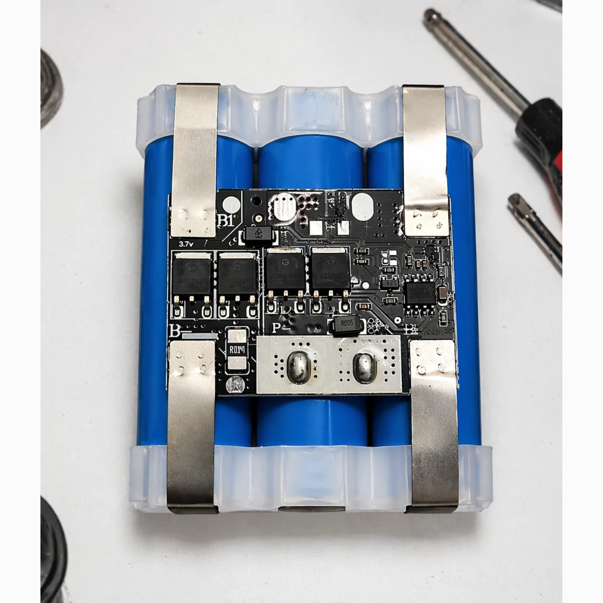 akumulator litowo jonowy do opryskiwacza mpsp03 mapower z inteligentnym systemem ochrony pcb oraz układem 4 mosfet